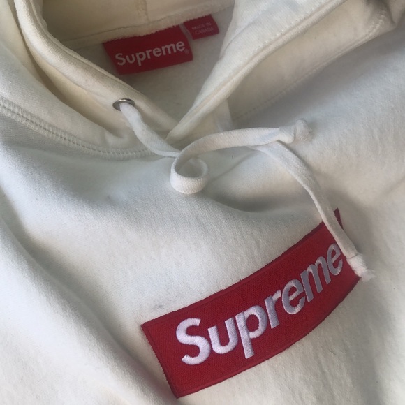 Supreme box logo hoodie fw17